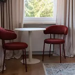 לינה וארוחת בוקר Lindenhof