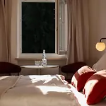 לינה וארוחת בוקר Lindenhof 3*