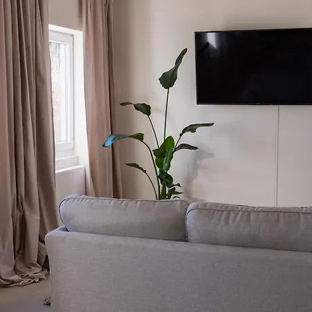 فندق مبيت وإفطار Lindenhof 3*
