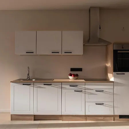 Lindenhof فندق مبيت وإفطار 3*
